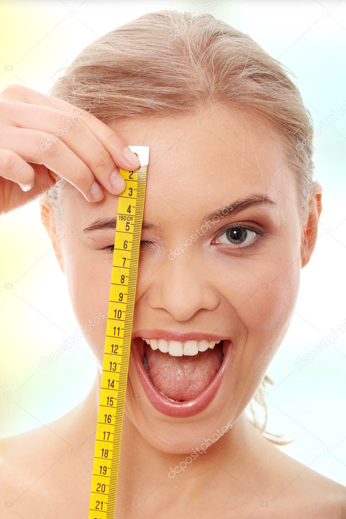 depositphotos_5005253-Beautiful-woman-measuring-her-body.jpg