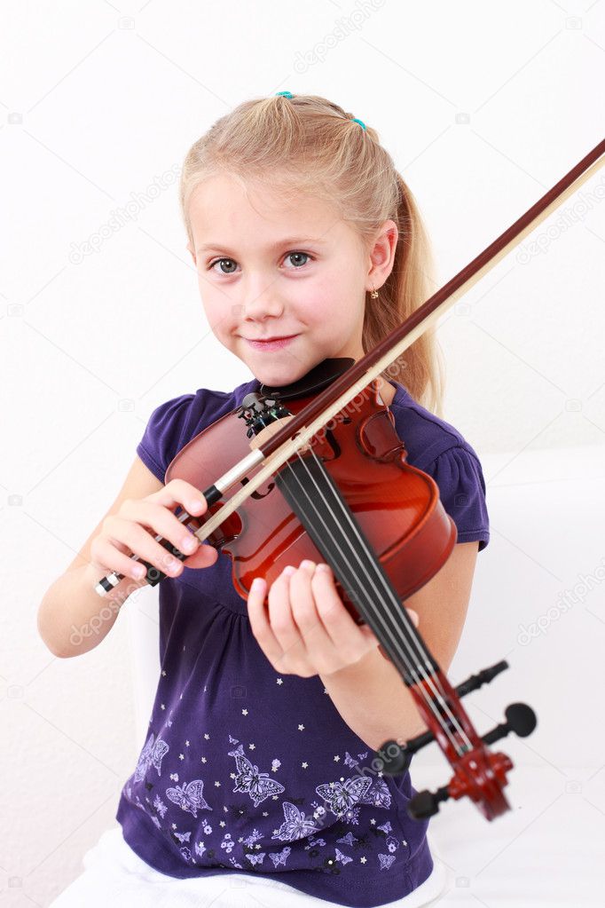 playing violin image