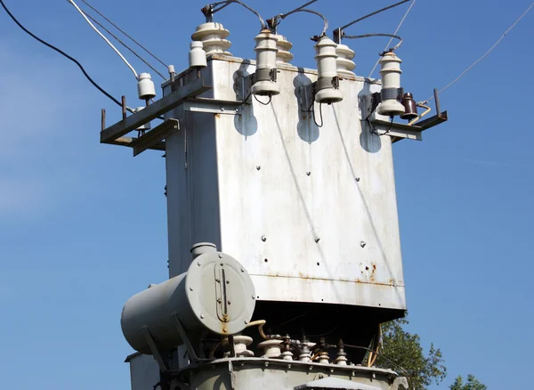 The electric transformer