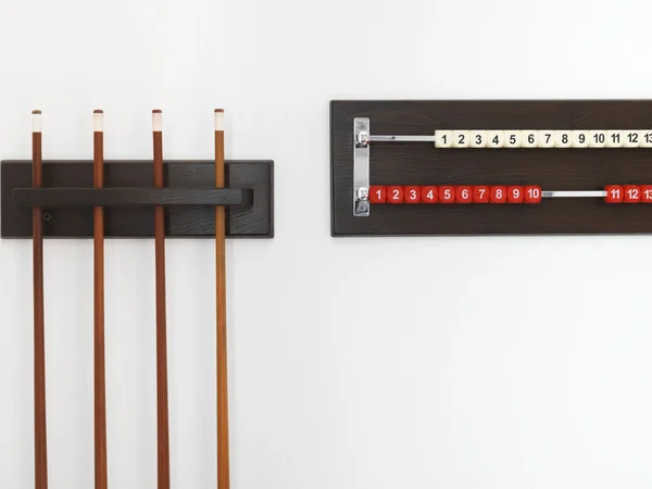 Billiard cue and rack with numbers