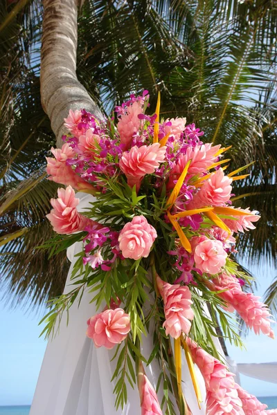 Beach wedding bouquet by Kat Snowden Stock Photo