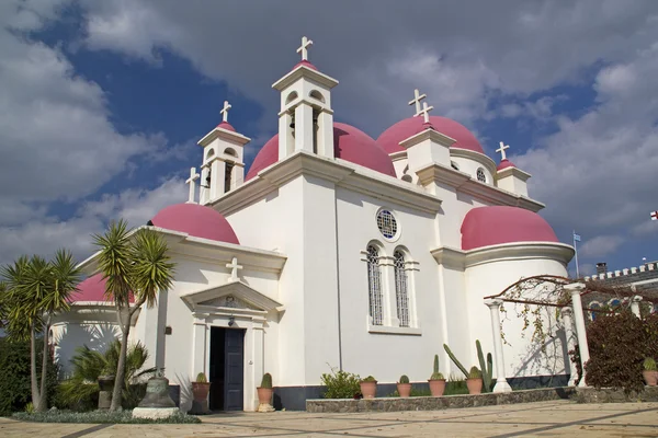 A Igreja Ortodoxa Grega dos Doze Apóstolos em Cafarnaum, é — Fotografia de Stock