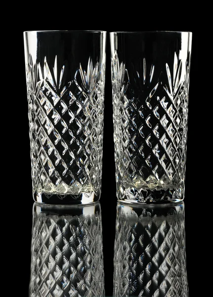 Dos Vasos Cristal Aislados Sobre Fondo Negro —  Fotos de Stock