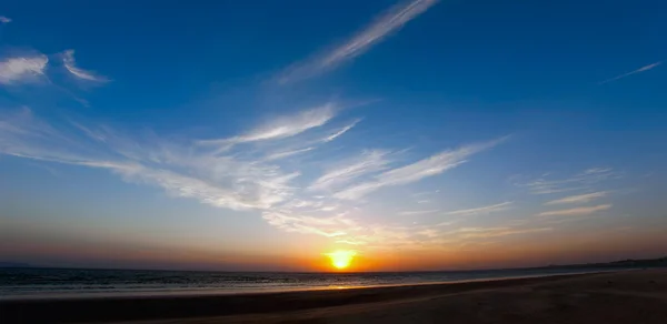 Beautiful Sunset Cloudscape Beach — Stock Photo, Image