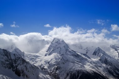 Mountains in cloud clipart