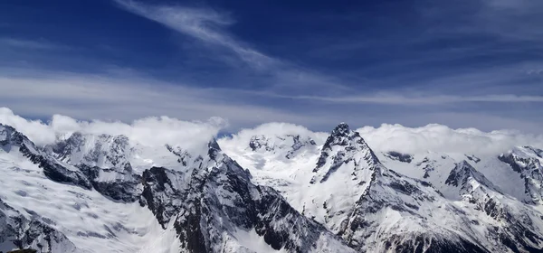 Панорама горы — стоковое фото