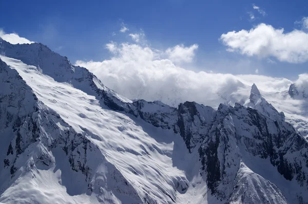 Dağlar. Kafkasya, dombai. — Stok fotoğraf