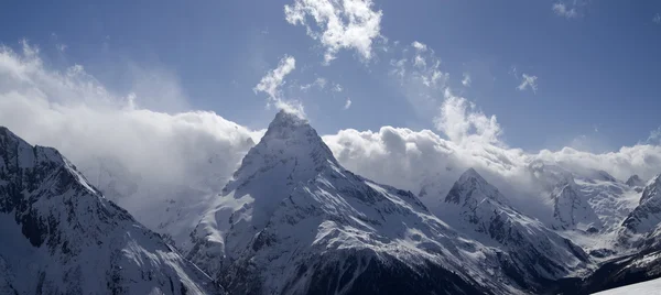 Panorama dağlar — Stok fotoğraf