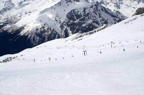 Weergave van het ski-oord — Stockfoto