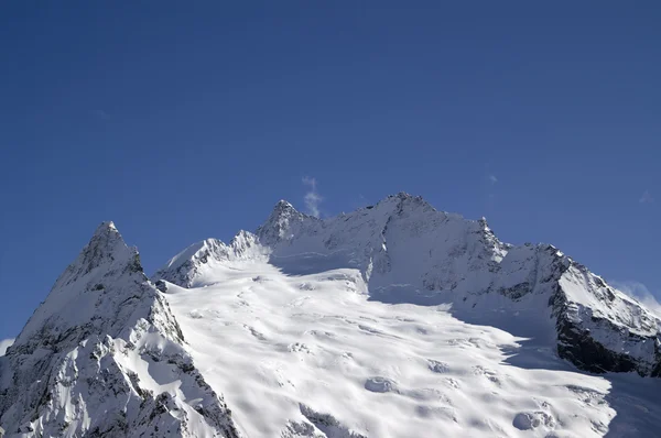 Close Van Gletsjer Kaukasus Dombay — Stockfoto