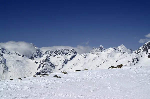 Vista Desde Pista Esquí Estación Esquí Las Montañas Del Cáucaso — Foto de Stock