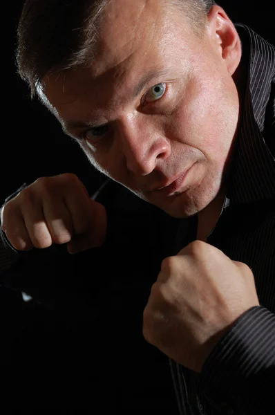 Hombre enojado boxeo — Foto de Stock
