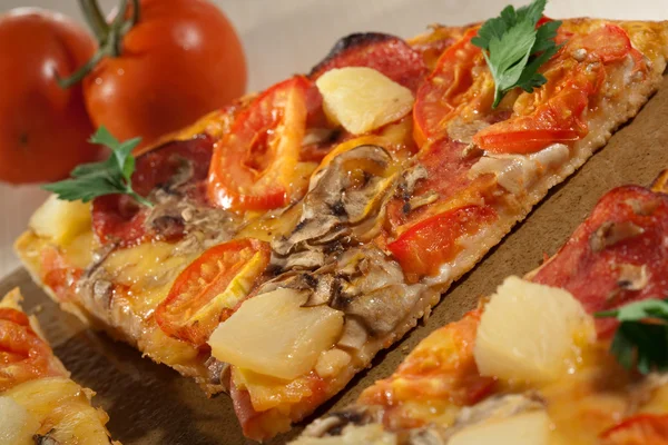 Pizza de sabor quente — Fotografia de Stock