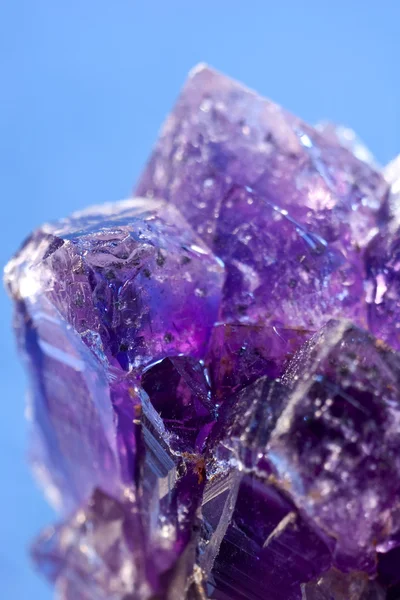 Пурпурный аметист — стоковое фото