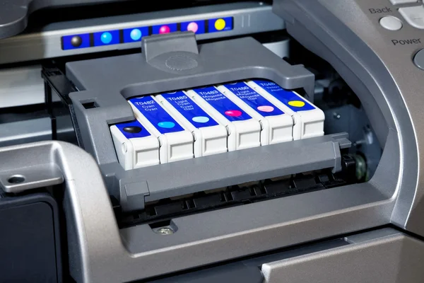 Inkoustové kazety v tiskárně — Stock fotografie