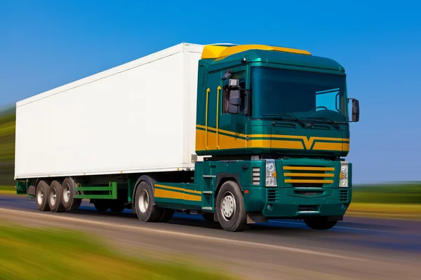 Transport ciężarowy — Zdjęcie stockowe