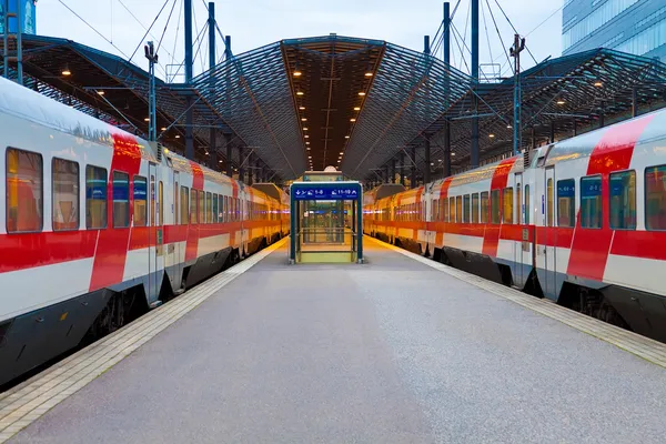 Główny dworzec kolejowy w helsinki, Finlandia — Zdjęcie stockowe
