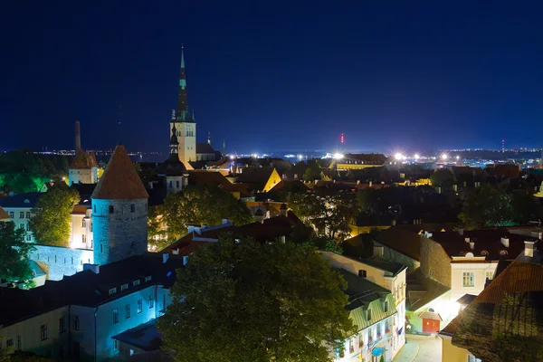 Notte Tallinn panorama — Foto Stock