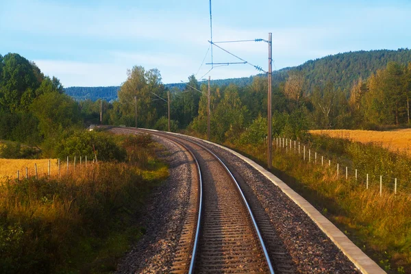 Suburban spoorweg track — Stockfoto