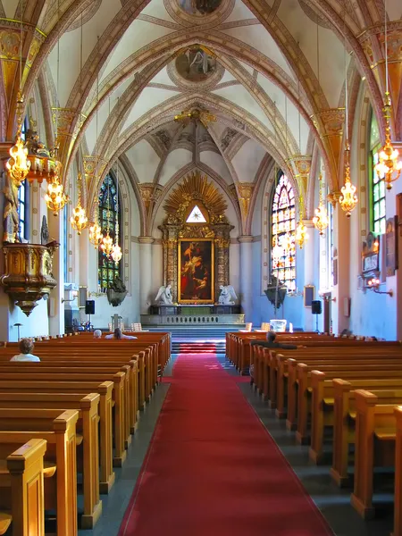 Εσωτερικό της καθολικής εκκλησίας — Φωτογραφία Αρχείου