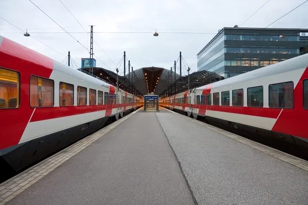 在芬兰赫尔辛基中央火车站 — 图库照片