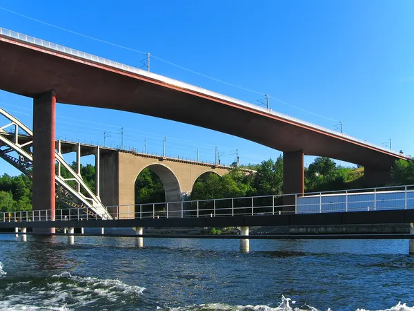 Puentes ferroviarios en Estocolmo, Suecia — Foto de Stock