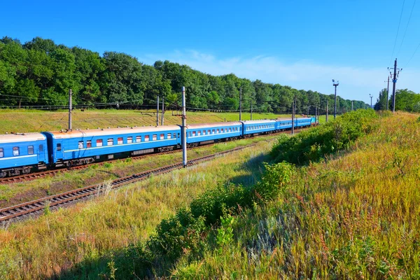 Sommaren järnväg landskap — Stockfoto