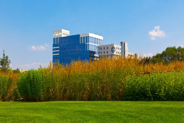Modern business building — Stock Photo, Image