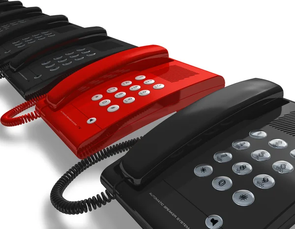 Rotes Telefon in Reihe schwarzer Telefone — Stockfoto