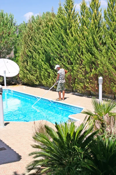 Limpiador piscina — Foto de Stock