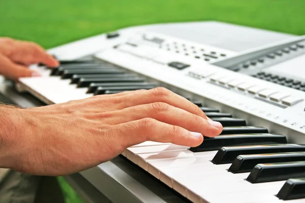 Keyboard-Spieler — Stockfoto