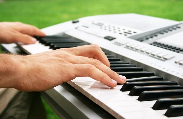 Keyboard speler — Stockfoto