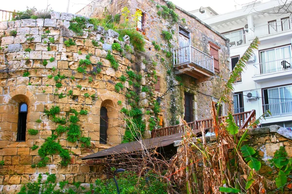 Старі Нові Будинки Кіренія Північного Кіпру — стокове фото
