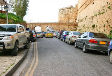 Kıbrıs'ta yol