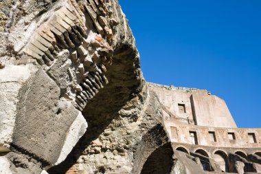 Roma 'da kolezyum