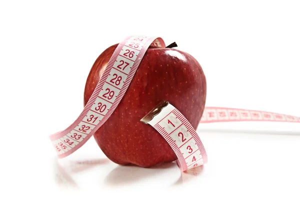 白で隔離赤いリンゴ — ストック写真