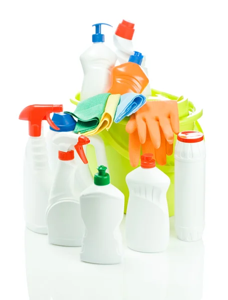 Grande conjunto de produtos de limpeza com balde isolado — Fotografia de Stock