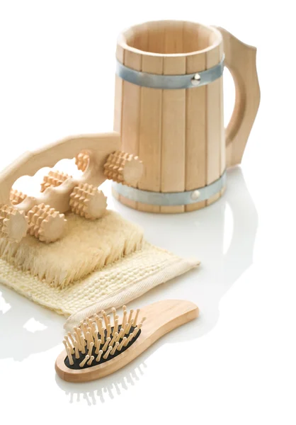 Bast massager hairbrush and mug — Stock Photo, Image