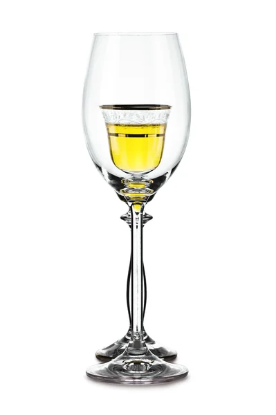 Bicchiere da vino vuoto e pieno — Foto Stock