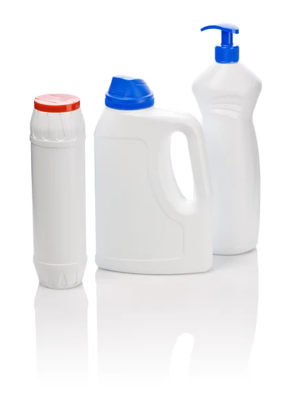 Weiße Küchenflaschen isoliert — Stockfoto
