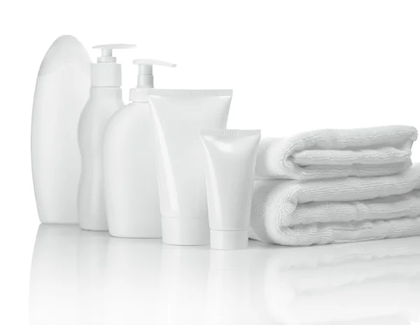 Rury ręczników i butelki — Zdjęcie stockowe