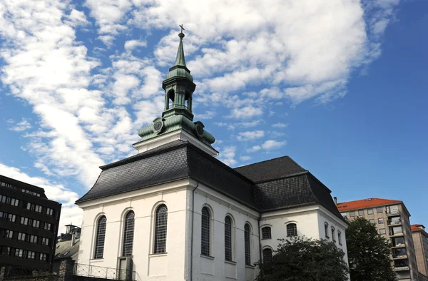 Nykirken, nowy kościół w bergen, Norwegia — Zdjęcie stockowe