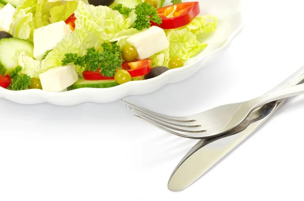 Salată pe alb — Fotografie, imagine de stoc