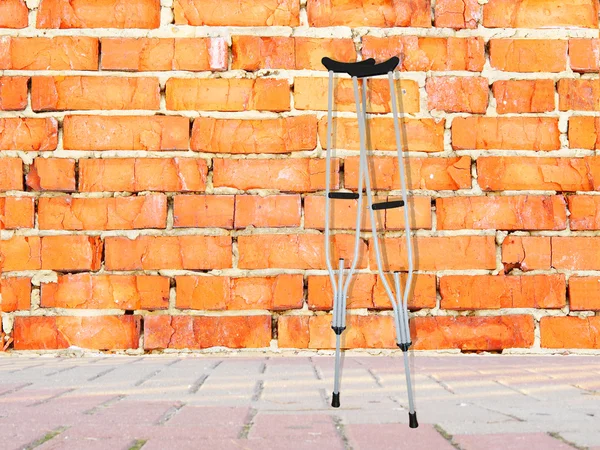 Background Image Ruined Brick Wall Crutches — Stock Photo, Image