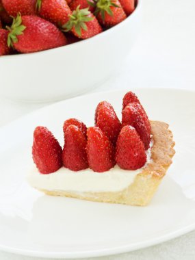 starwberry tart dilim