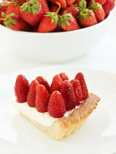 Fetta di torta di starwberry — Foto Stock