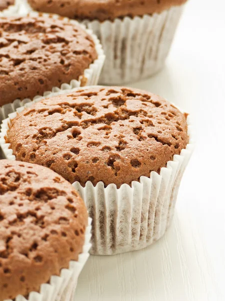Chocolade Cupcakes Houten Achtergrond Ondiepe Dof — Stockfoto