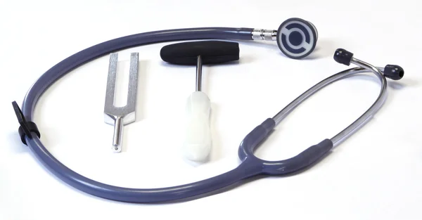Estetoscópio e ferramentas médicas — Fotografia de Stock