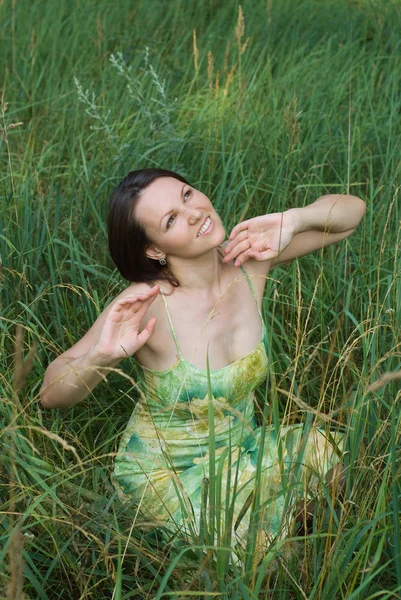 아름 다운 행복 한 여자 — 스톡 사진