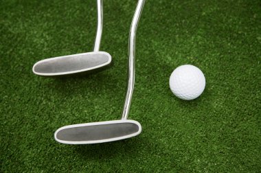 bir golf topu